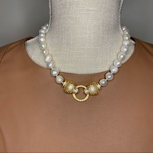 SJ Pearls - Freshwater Pearls With Jaguar Clasp